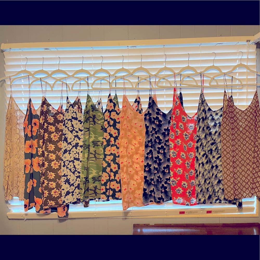 Acacia Flores Collection